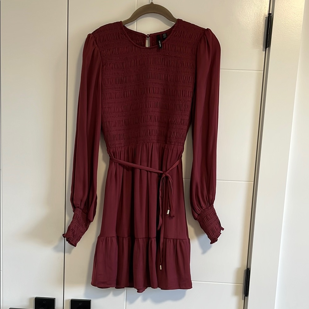 Elegant Burgundy Long Sleeve Dress